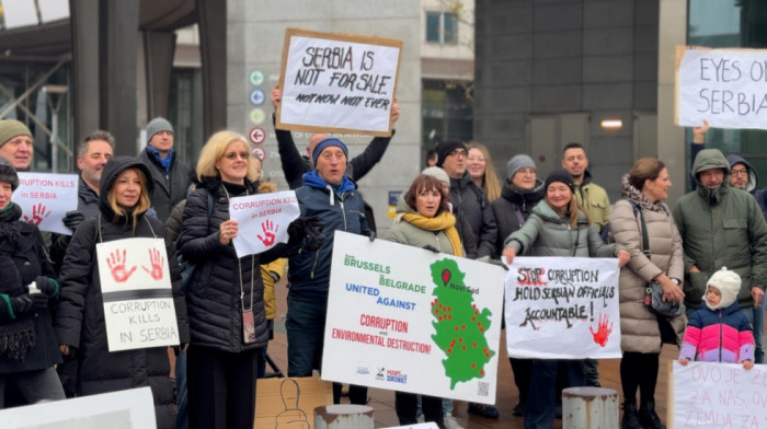 Srbi iz Brisela uputili poruku podrške studentima koji protestuju