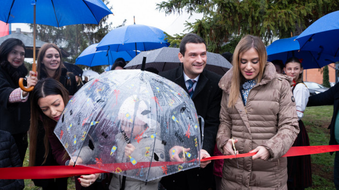 Đurđević Stamenkovski i Mesarović otvorile igralište u Kikindi