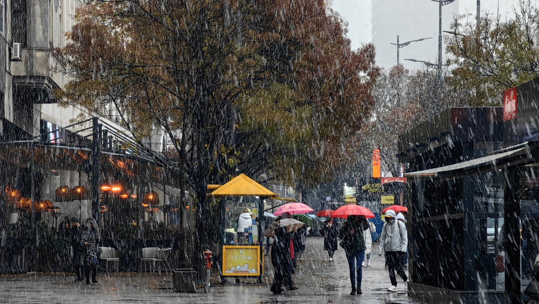 Zima na pragu, a uskoro stiže i sneg: Očekuje nas hladan i promenljiv vikend