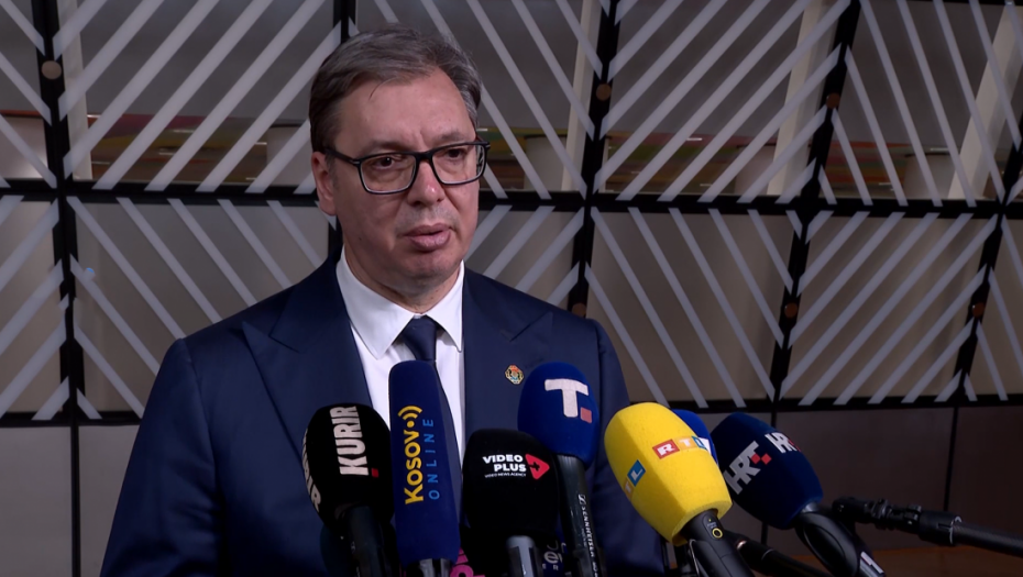 Vučić: Verujem da možemo da očekujemo snažniju podršku EPP Srbiji, to je važna vest za nas