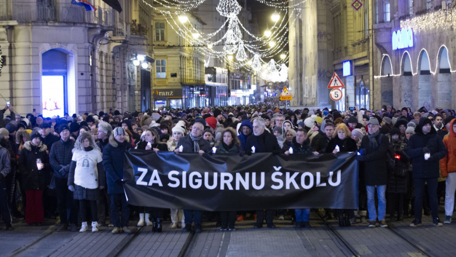 Mimohod "Za sigurnu školu" u Zagrebu zbog krvavog napada u OŠ "Prečko"