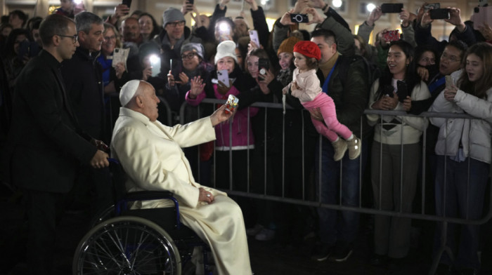 Papa Franja pozvao ''hrišćane i nehrišćane'' na prevazilaženje sukoba i izgradnju mira