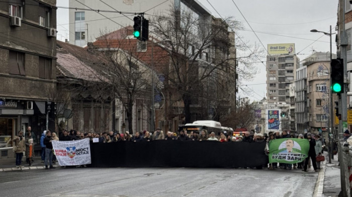 29 minuta tišine za 29 žrtava: U tri grada u Srbiji i danas organizovana akcija "Zastani Srbijo"