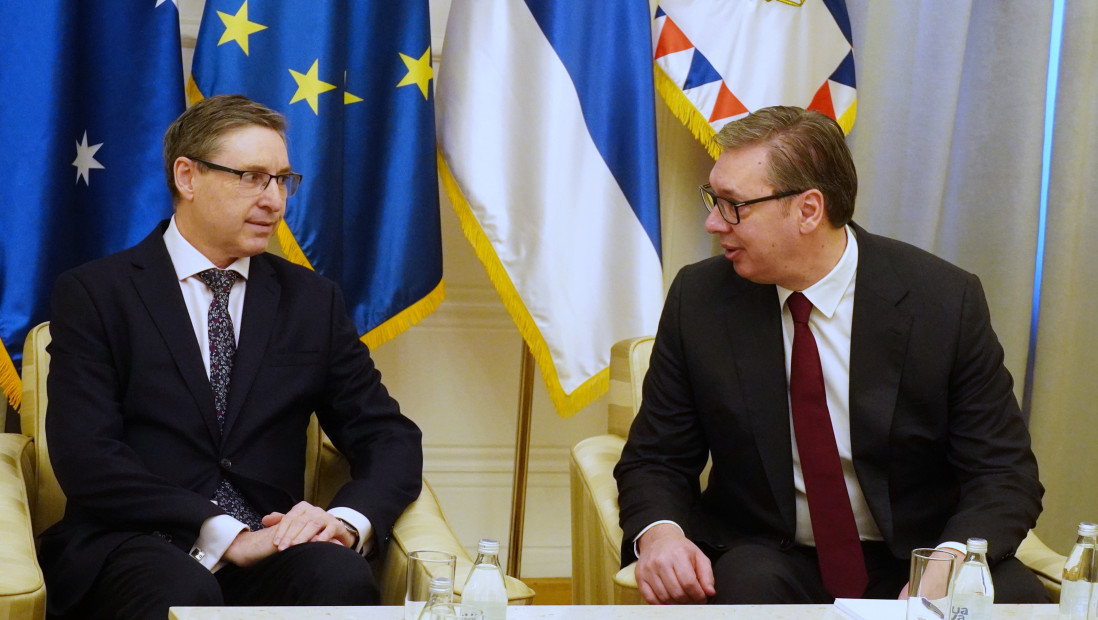 Vučić sa odlazećim ambasadorom Australije o ekonomskoj saradnji dve zemlje