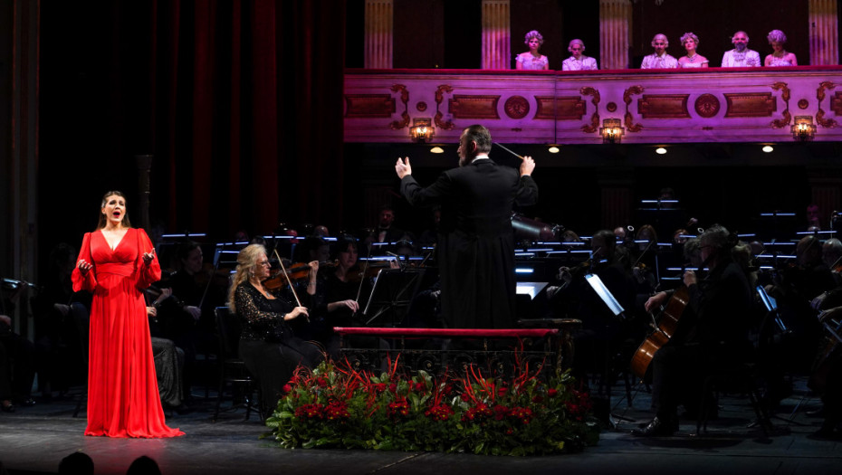 Tradicionalni Novogodišnji gala koncert održan u Narodnom pozorištu