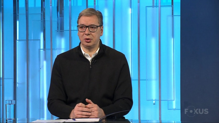 Vučić: Teror Prištine očigledan, Srbi na KiM neće ostati bez primanja