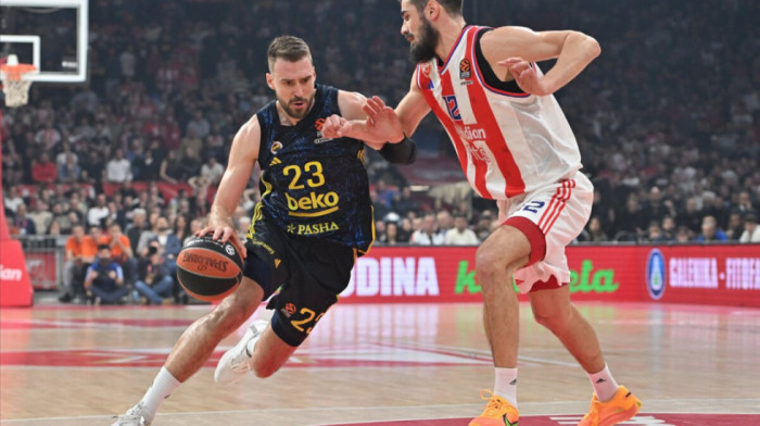 Crvena zvezda pretrpela poraz od Fenerbahčea u Beogradskoj areni