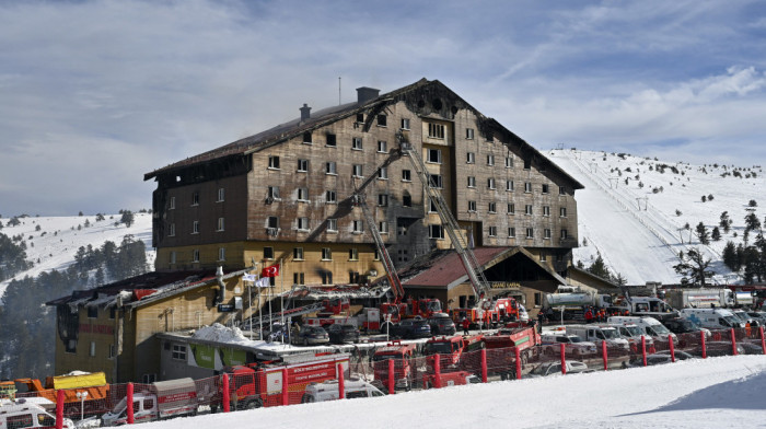 Greška u kuhinji izazvala požar u turskom hotelu "Grand Kartal"