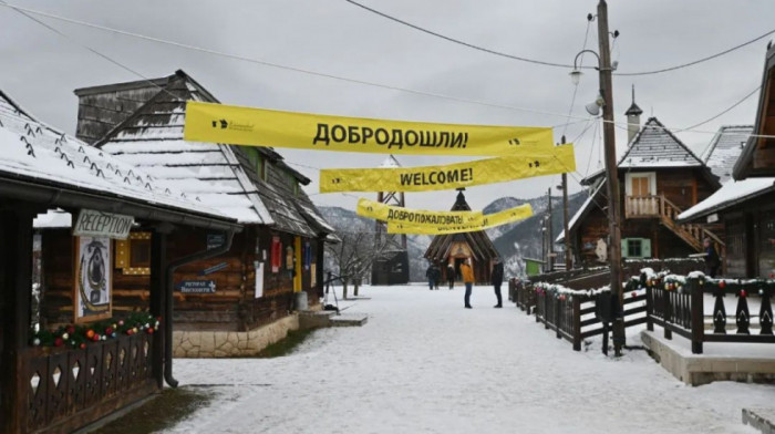 Na Mećavniku počeo filmski festival "Kustendorf"