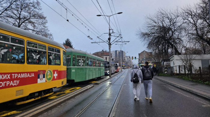 Potvrđena 24-časovna blokada Autokomande: U gradovima Srbije odata pošta stradalima u padu nadstrešnice