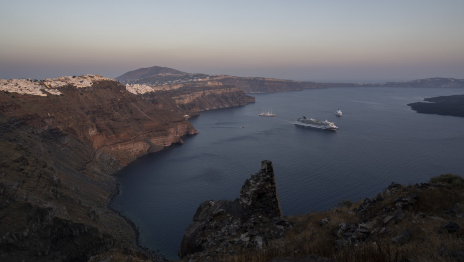 Šta se događa na Santoriniju: Serija zemljotresa oko ostrva, sutra zatvorene škole