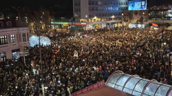 Protest studenata u blokadi u Nišu pod nazivom "Četiri u četiri, ćutanja je dosta"