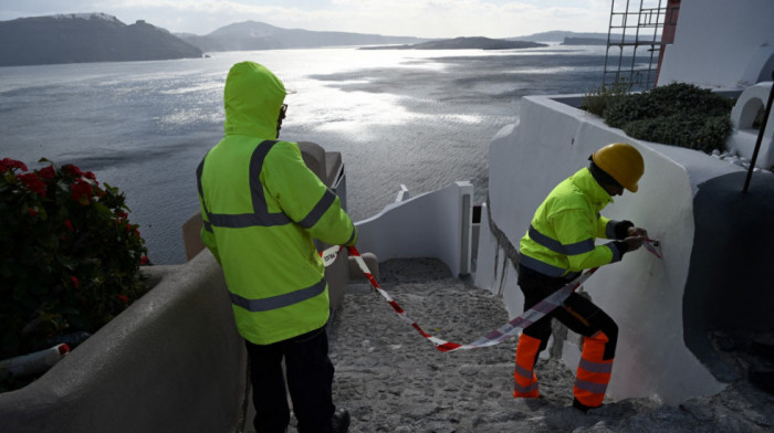 Dva nova zemljotresa na Santoriniju, potresi se osetili i na Kritu i Atici