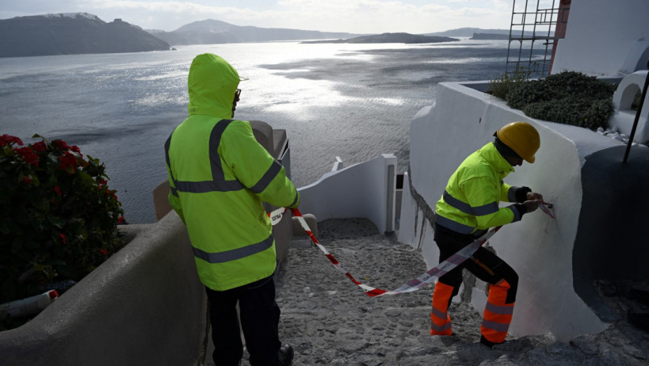 Dva nova zemljotresa na Santoriniju, potresi se osetili i na Kritu i Atici