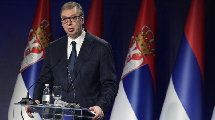 Vučić: Potrebna nam je sabornost i da svima stavimo do znanja da svoju otadžbinu nećemo dati