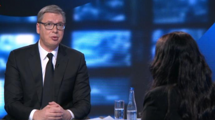 Vučić: Nadstrešnica nije pala zbog korupcije, već zbog greške struke