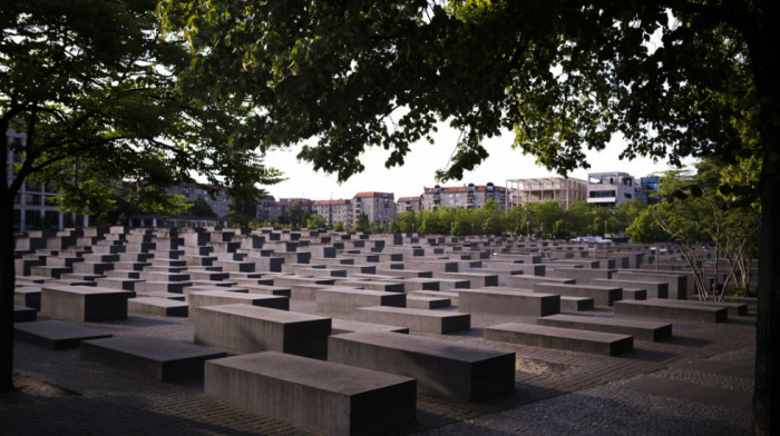 Teško povređen muškarac u napadu nožem u centru Berlina