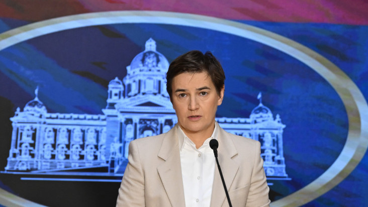 Brnabić: Izmenama i dopunama Zakona o visokom obrazovanju školarine se smanjuju za 50 odsto