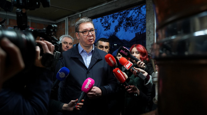 Vučić: Narod neće krvoproliće ni "Majdan" u Srbiji