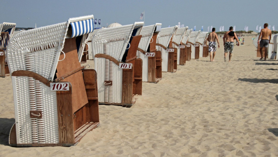 "Skinite se do gole kože ili idite": Novo pravilo na jednoj od nemačkih plaža