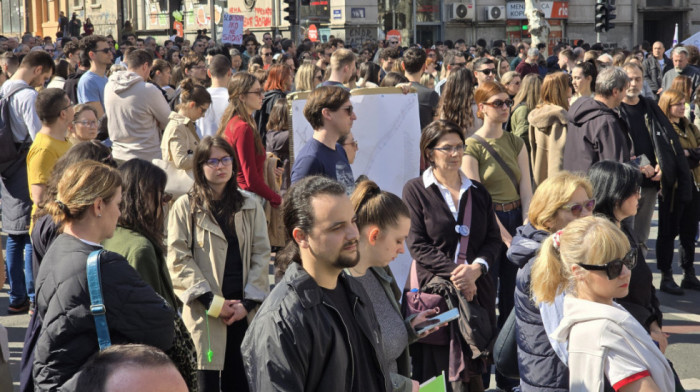 Protesti grupa studenata i građana u Beogradu i još nekim gradovima