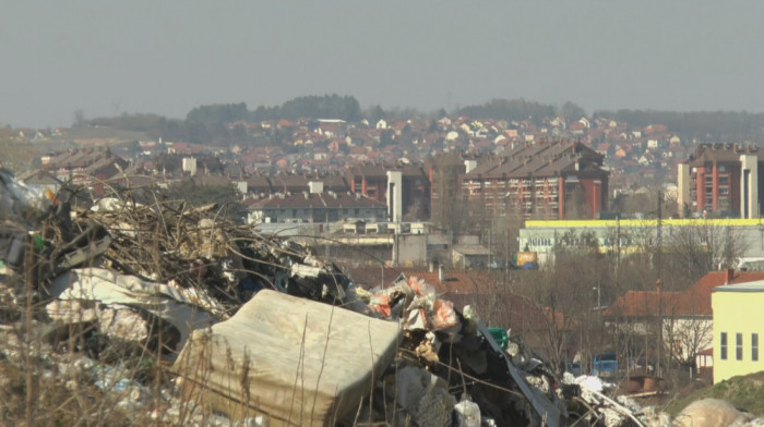 Valjevci traže zatvaranje i sanaciju deponije: "Ekološka bomba" nedaleko od centra Valjeva