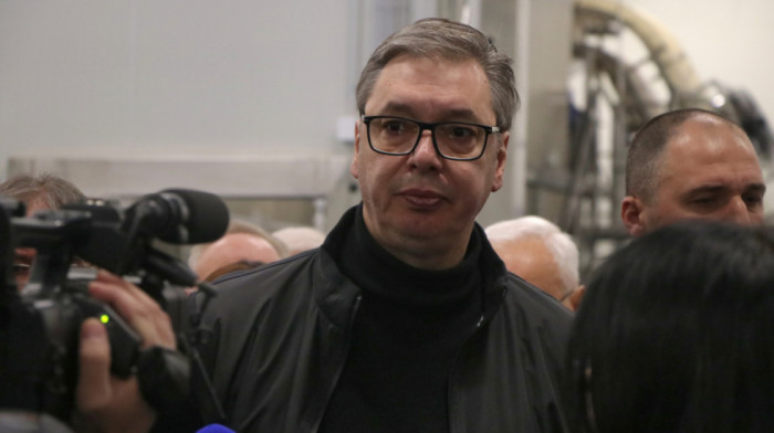 Vučić: Boriću se još jače i više da nasilje u Srbiji nikad ne pobedi