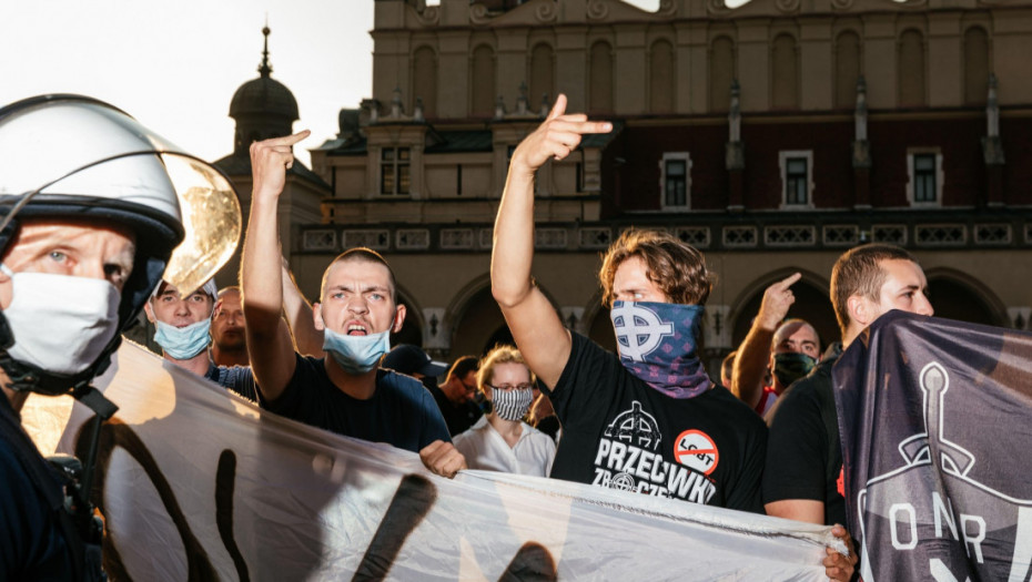 Poljski neonacisti protestovali protiv vraćanja izbeglica iz Nemačke u Poljsku