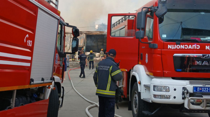 Požar u vrtiću na Zvezdari nakon evakuacije dece, vatrogasci brzo ugasili