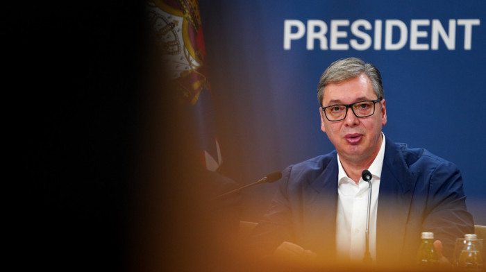 Vučić se u petak sastaje sa ambasadorom EU Andreasom fon Bekeratom