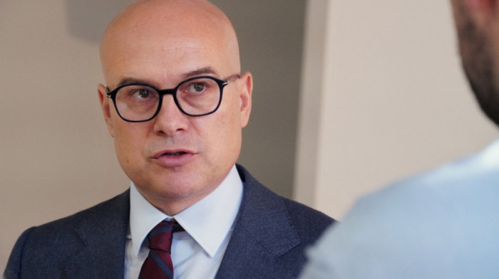 Vučević: U miru i tišini iskažimo poštovanje za stradale u Novom Sadu