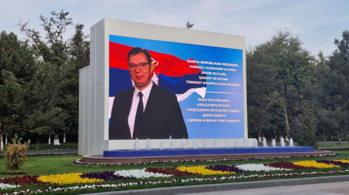 Vučić stigao u Uzbekistan: Povezuje nas uzajamno poštovanje, razumevanje i iskrena želja za saradnjom