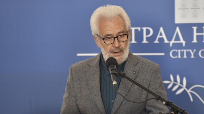 Đorđo Sladoje laureat nagrade "Miroslav Antić" za knjigu "Kalendar moje majke"