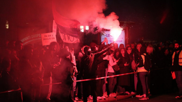 Sve kolone studenata u blokadi stigle u Novi Sad: Pešačili iz različitih delova Srbije