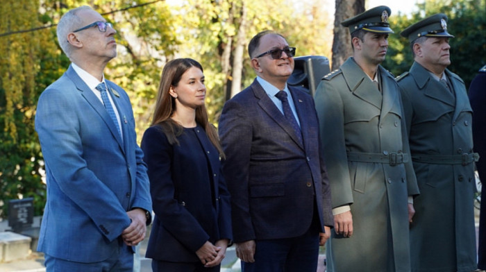 Polaganjem venca na Spomen-kosturnicu na Novom groblju obeležen Dan oslobođenja Beograda u Prvom svetskom ratu